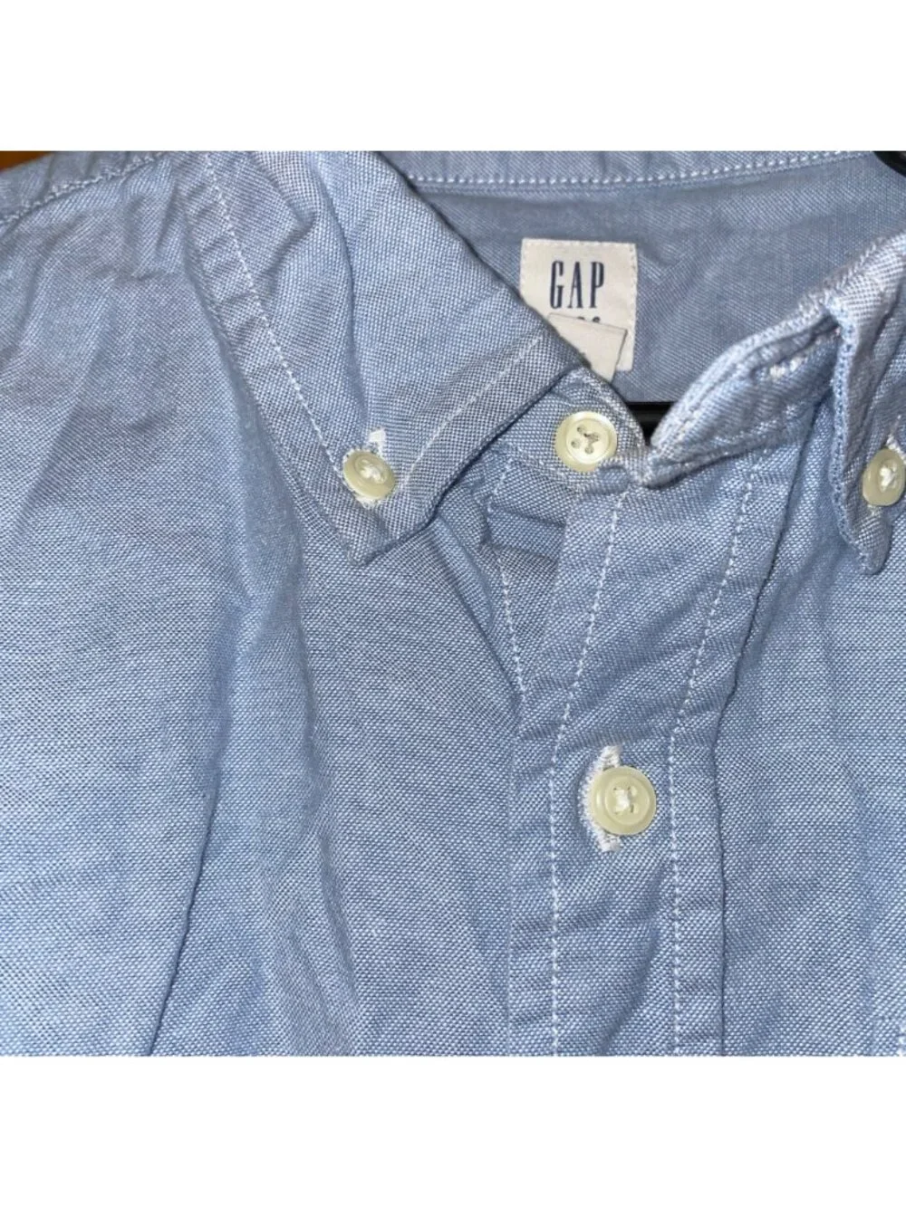 Gap Kids Light Blue Button-Up Shirt XL (12) 100% Cotton Long Sleeve Classic Fit